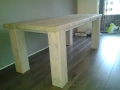 Eetkamertafel